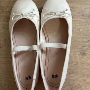 H&M white ballet flats